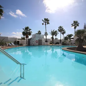  Apartment Casa De Mas En Playa Bastian